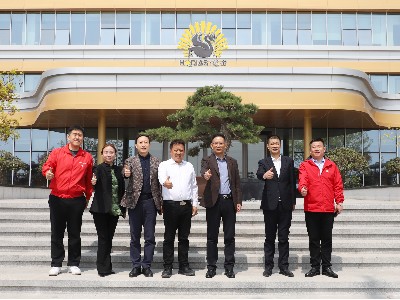 花帝食品股份热烈欢迎安徽合肥黄山大厦集团董事长王健一行到访共商战略合作事宜