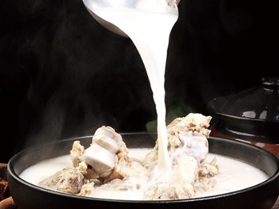 花帝食品股份 丨 食药同源·花帝骨汤