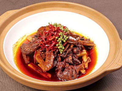 大厨四宝麻辣干锅酱应用-干锅黑鸭王